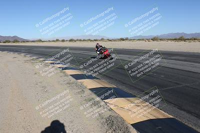 media/Dec-01-2025-Moto Forza (Mon) [[2daa91e15f]]/2-Intermediate Group/Session 4 (Turn 10 Inside)/